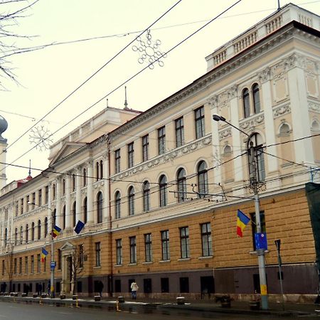 Kollege Hostel Cluj-Napoca Ngoại thất bức ảnh