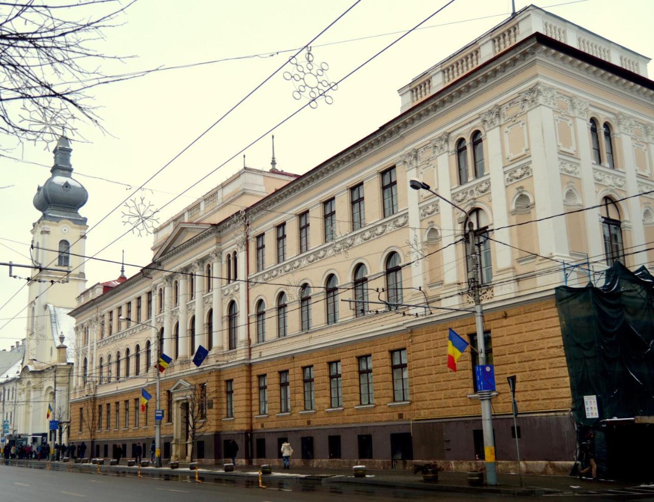 Kollege Hostel Cluj-Napoca Ngoại thất bức ảnh